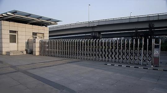 淮南電動伸縮門