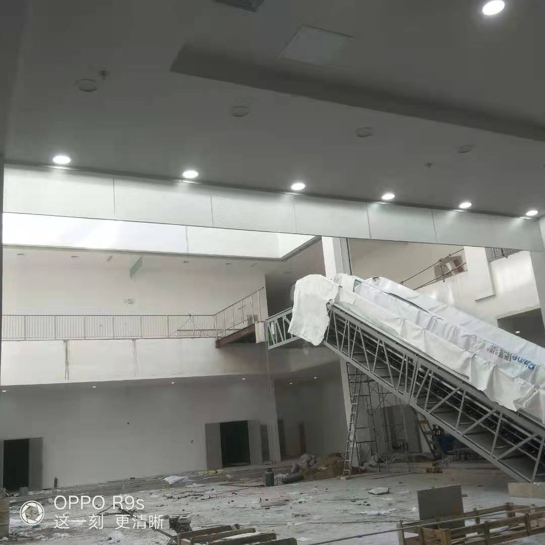 安徽夾絲防火玻璃擋煙垂壁